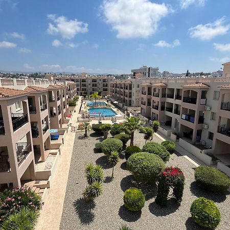 Royal Seacrest Residence Paphos 外观 照片