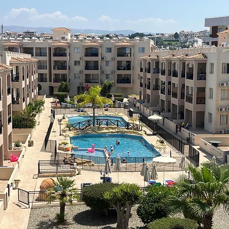 Royal Seacrest Residence Paphos 外观 照片