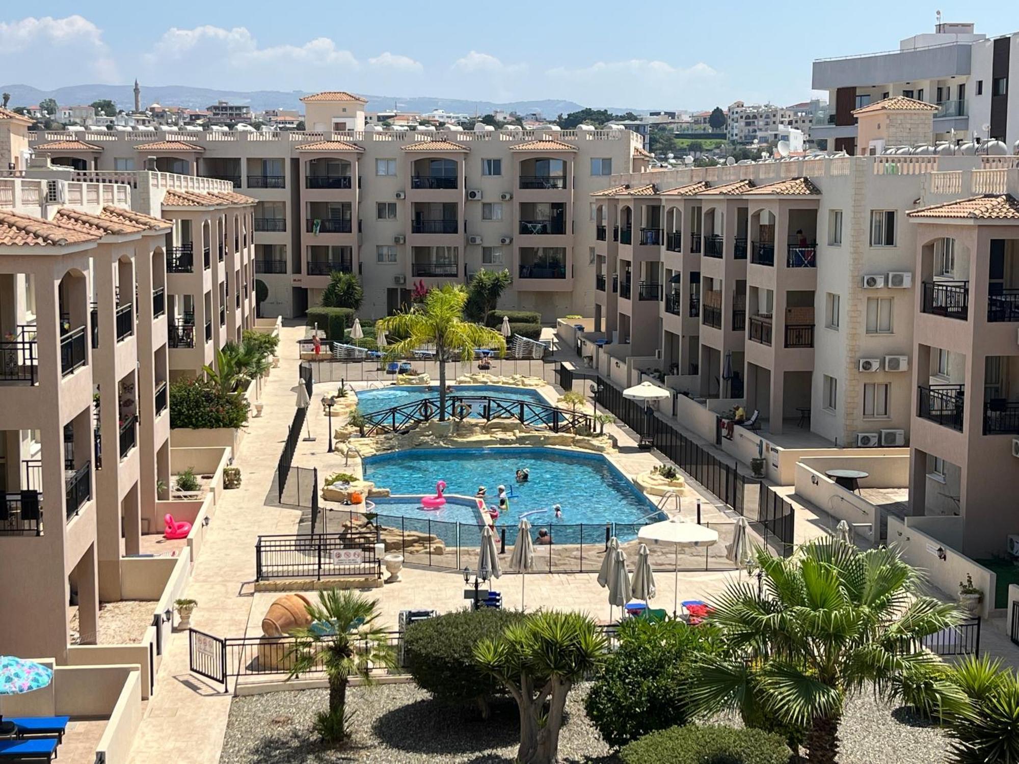 Royal Seacrest Residence Paphos 外观 照片